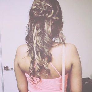 Meet your Posher, Mila